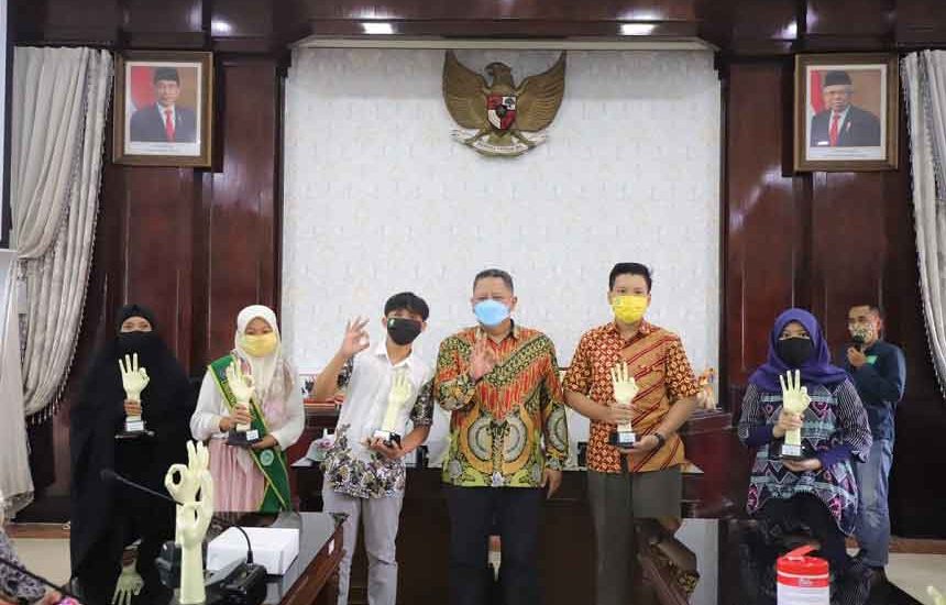 Penghargaan Surabaya Eco School 2020