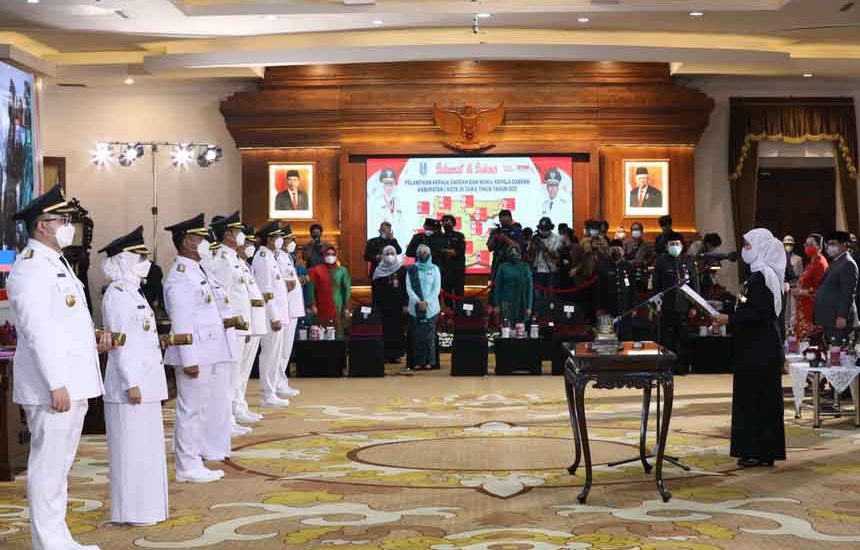 Khofifah Sebut Gus Ipul Layak Jadi Mentor