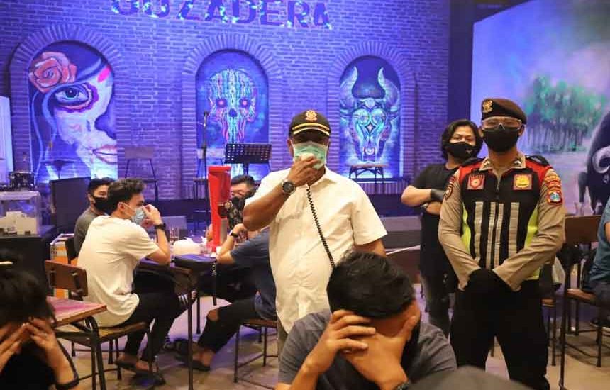 Relaksasi Pembukaan Bisnis di Surabaya