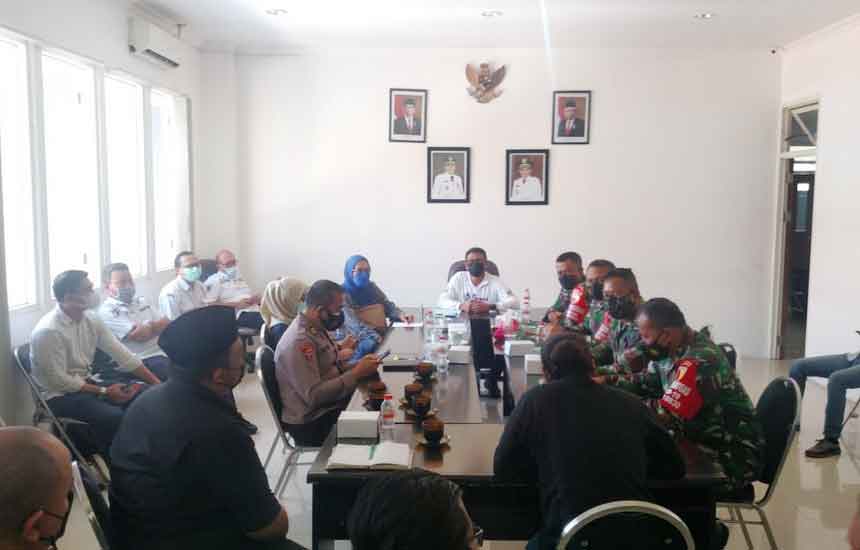 Jam Operasional Warkop Hingga 22.00