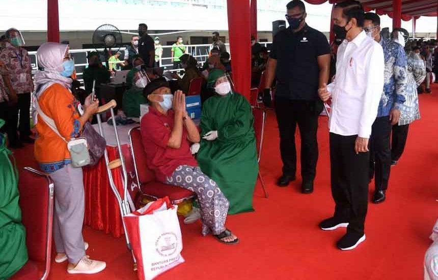 Presiden Tinjau Vaksinasi Bagi Masyarakat