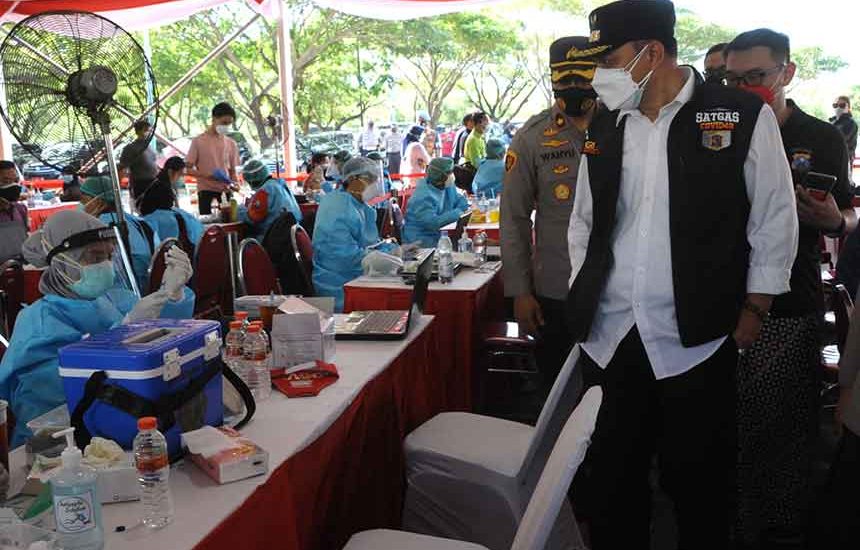 Vaksinasi Ribuan Pekerja Industri