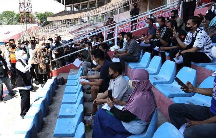 Pesan Khofifah Saat Vaksinasi Terimakasih