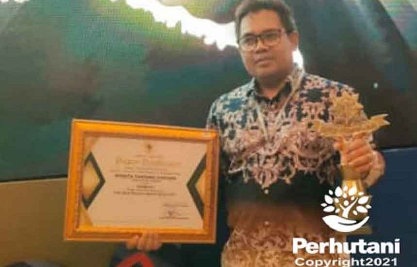 Tanjung Papuma Juara East Java Tourism Award