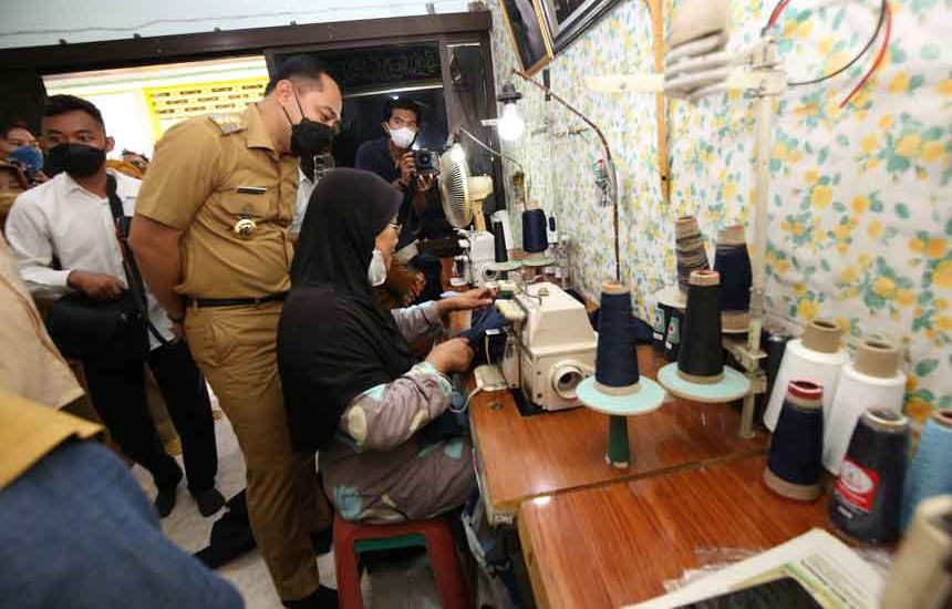 Dukung UMKM Konfeksi Kembangkan Produk Lokal