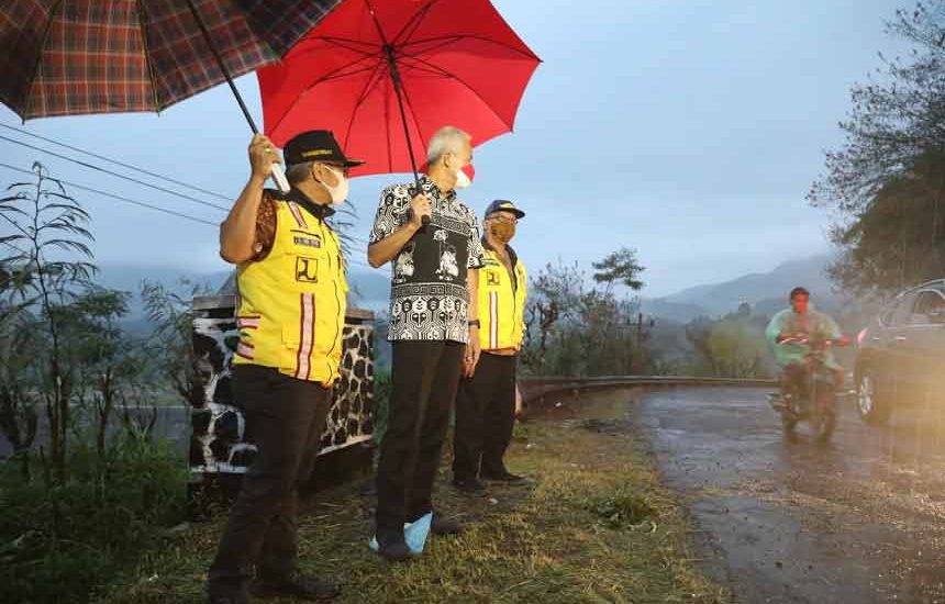 Ganjar Ingatkan Petugas Jangan Lalai