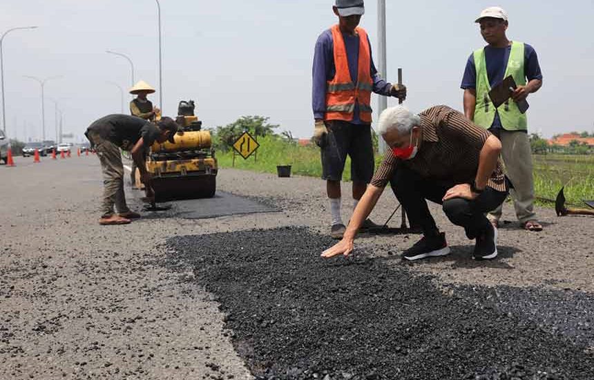 Tol Berlubang, Ganjar Minta Perbaikan