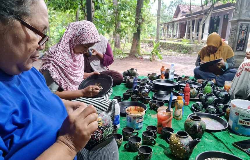 Ramai Berkat Lapak Ganjar