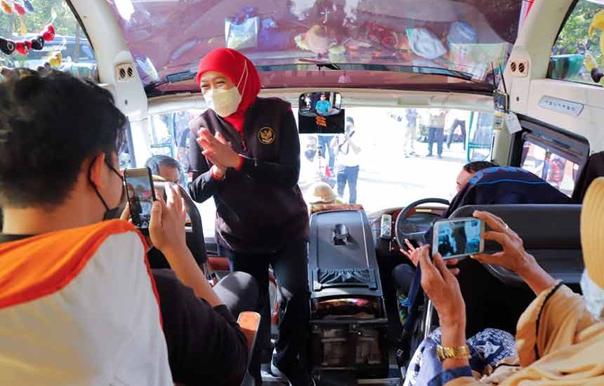 Khofifah Berangkatkan Mudik Bareng ke Jatim