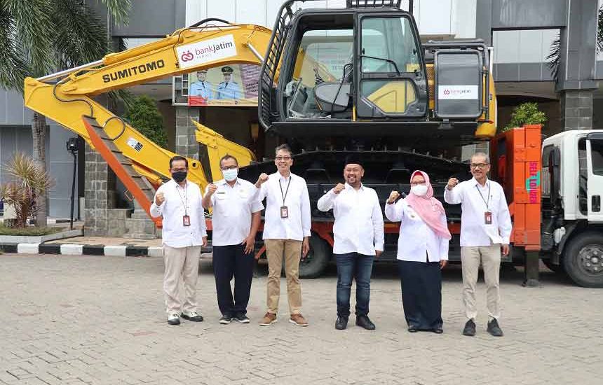 Excavator Bank Jatim untuk ke Gresik