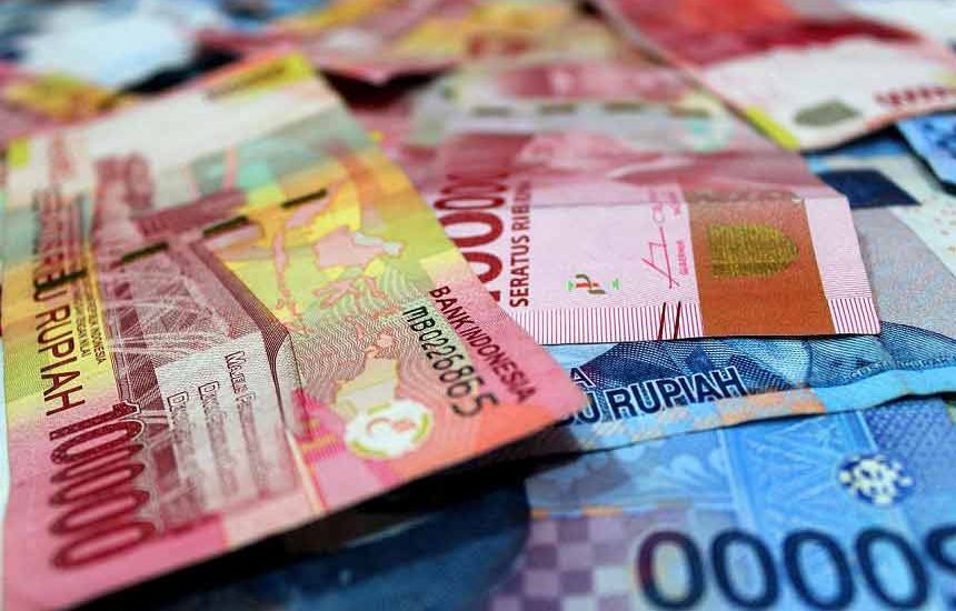 Intervensi Rangkap Tiga Jaga Rupiah