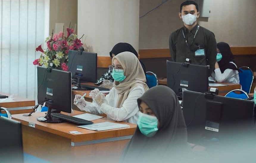 8.116 Peserta Ujian Mandiri Unair