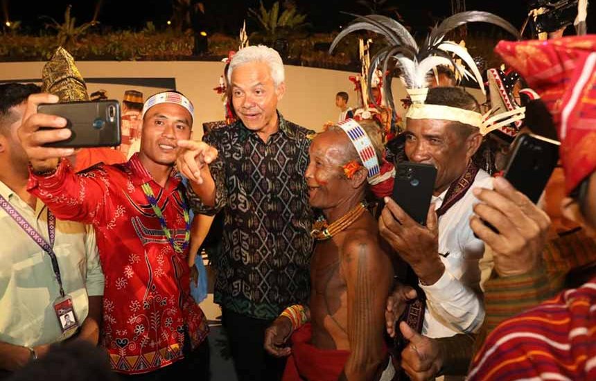 Ganjar Hadiri Ruwatan Bumi di Borobudur
