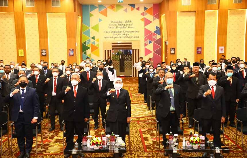 Khofifah Dukung Widyaiswara Wujudkan Smart ASN BerAKHLAK