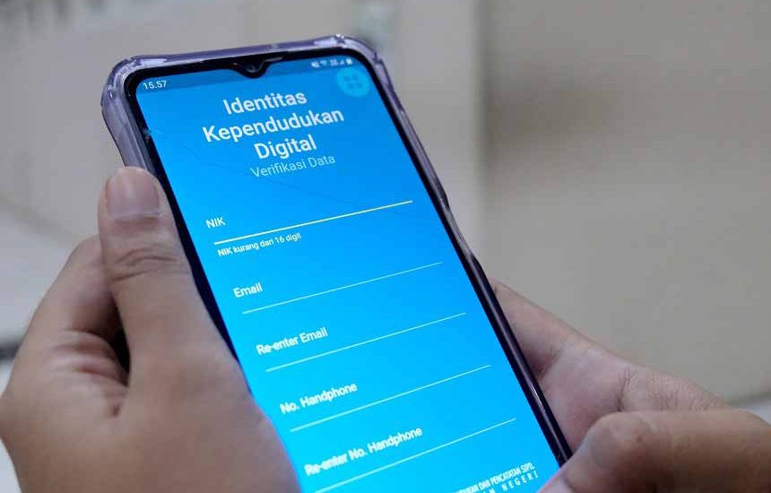 Surabaya Terapkan KTP Digital