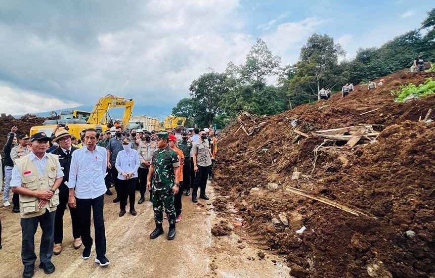 Jokowi : Buka Akses Daerah Terisolasi