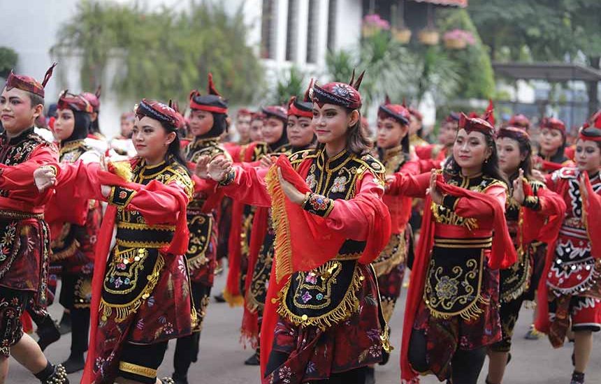 Surabaya Jadikan Tari Remo Eskul Wajib