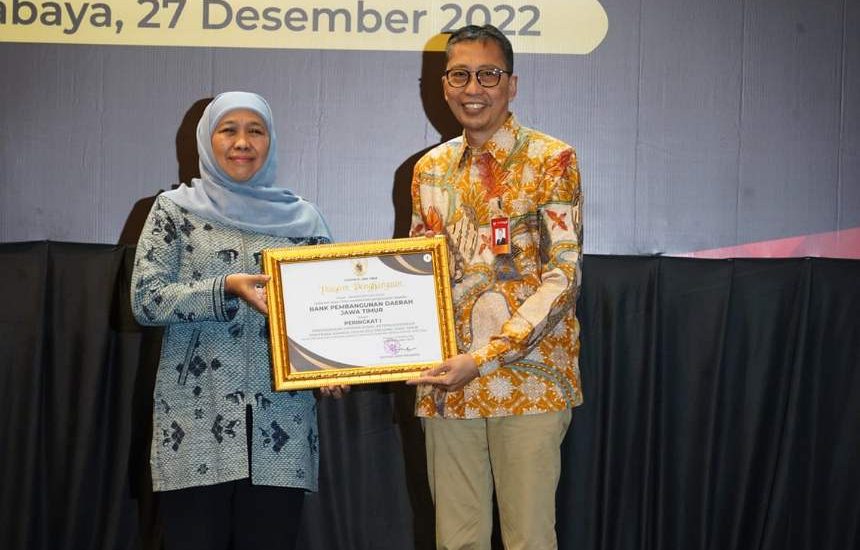 Bank Jatim Raih Paritrana Award 2022