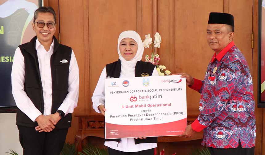 Awali 2023 Bank Jatim Serahkan CSR