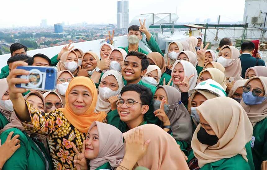 Baksos ‘Membuka Lentera Bawean’