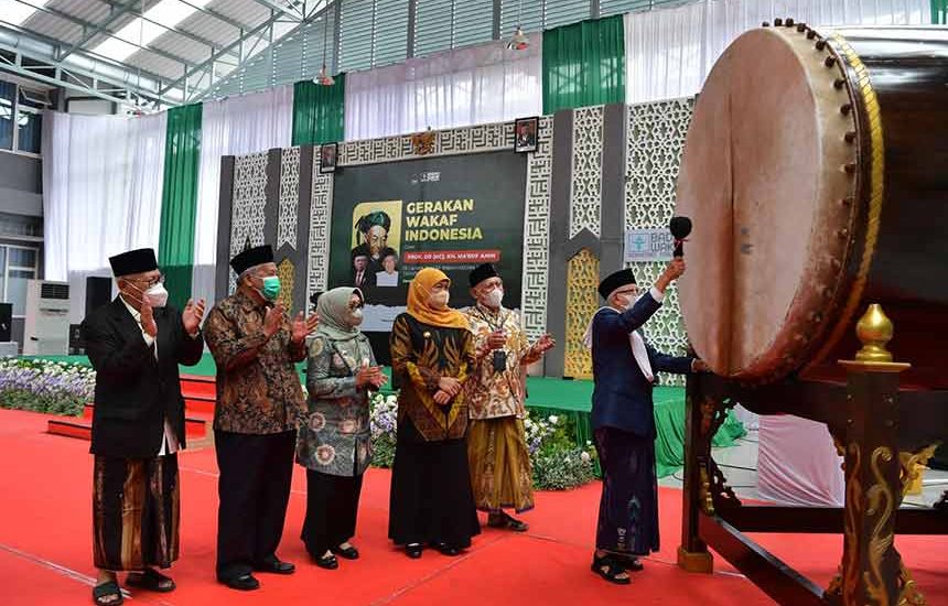 Gerakan Wakaf Persempit Ketimpangan Sosial