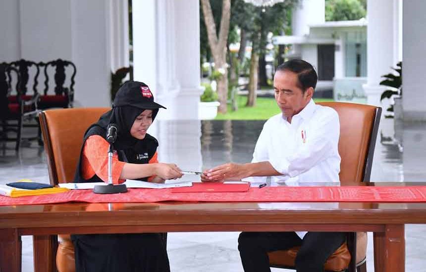 Jokowi Ikuti Coklit Data Pemilih