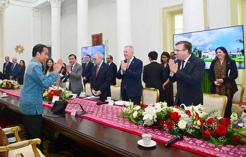 Jokowi Terima Kunjungan Delegasi US-ABC