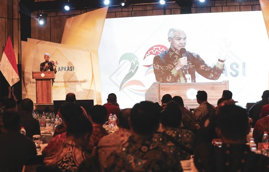 Ganjar Dihadapan Bupati se-Indonesia