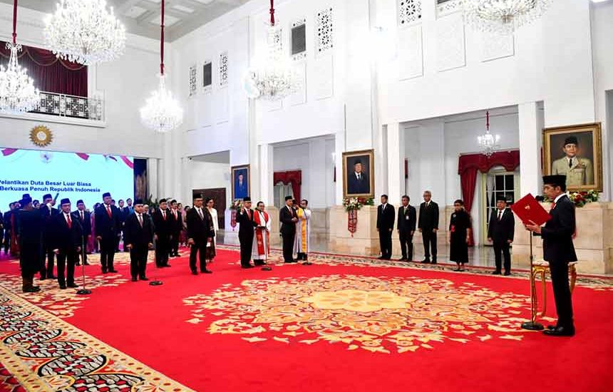 Jokowi Lantik Sejumlah Dubes RI