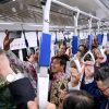 Jokowi Ajak Dubes ASEAN Naik MRT