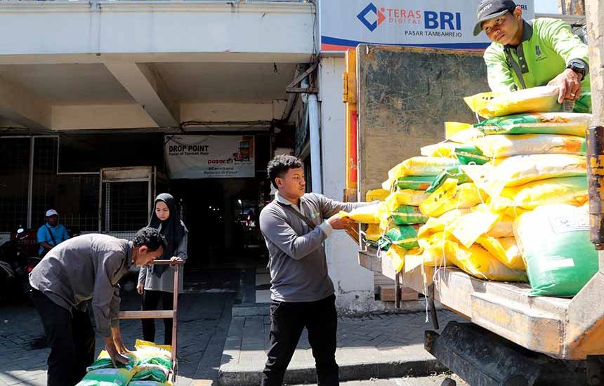 Surabaya Pastikan Ketersediaan Stok Beras