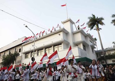 Drama Perobekan Bendera Diajukan ke Kharisma Event Nusantara