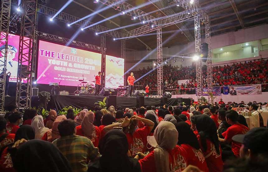 Eri : Bangkitlah Pemuda Surabaya!
