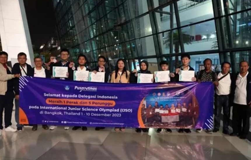 Danish Raih Medali Olimpiade Sains