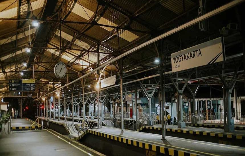 Stasiun Kereta Api Bersolek