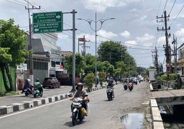 Pemkot Surabaya Betonisasi Kedung Baruk