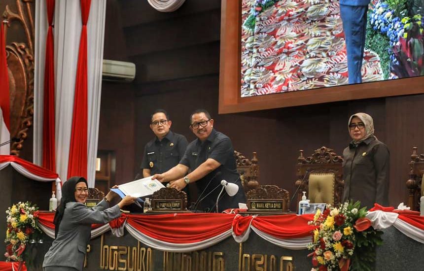 Pertanggungjawaban APBD Jatim 2023 Disampaikan