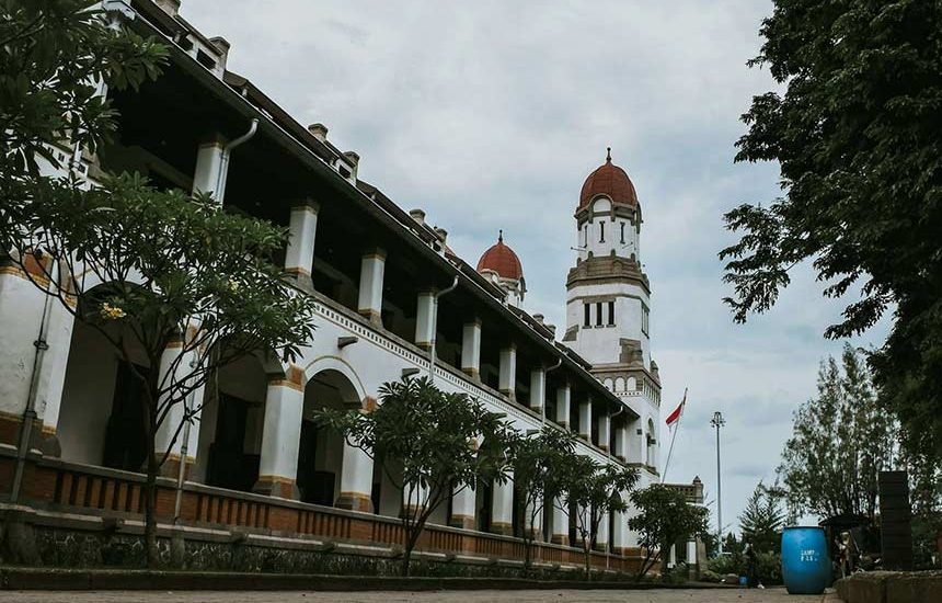 Tur Malam di Lawang Sewu
