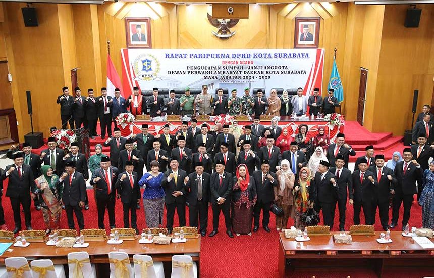 Anggota DPRD Surabaya 2024-2029 Dilantik