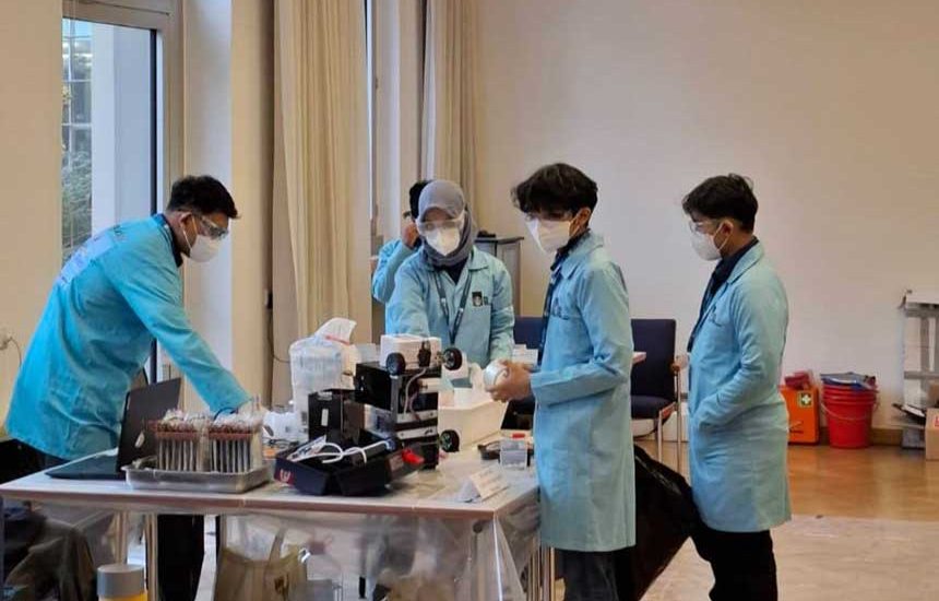 Tim Spektronics ITS Sukses di Jerman