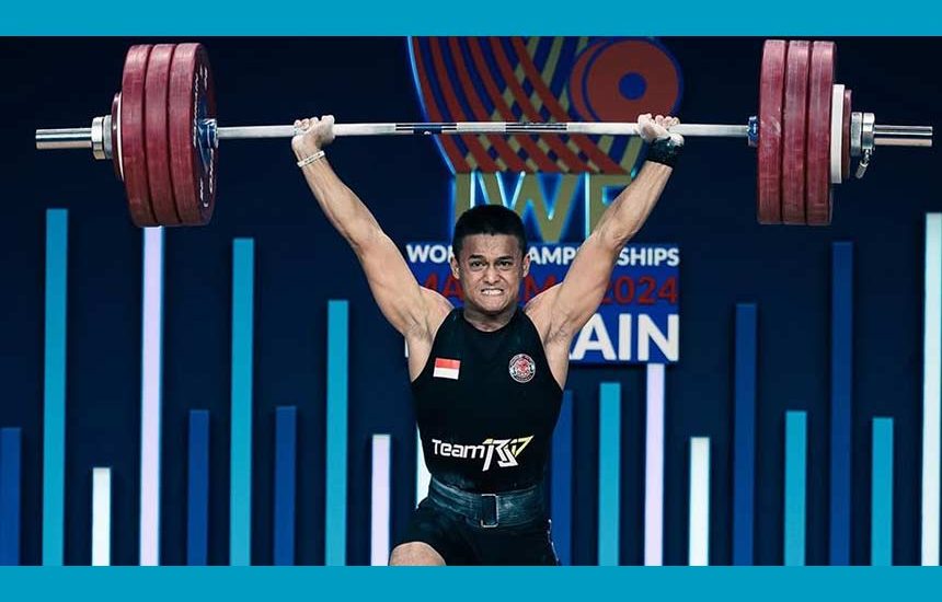 Rizki Raih Perak IWF World Championships