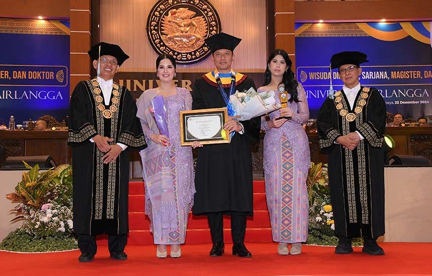 Wisuda di Unair, AHY Dorong Sinergi