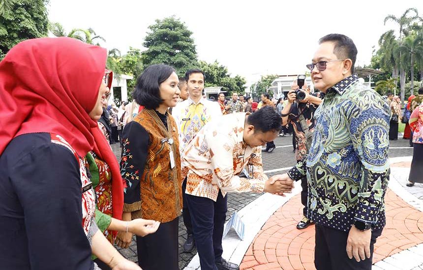 Pj Gubernur Adhy Dorong ASN Tingkatkan Kinerja