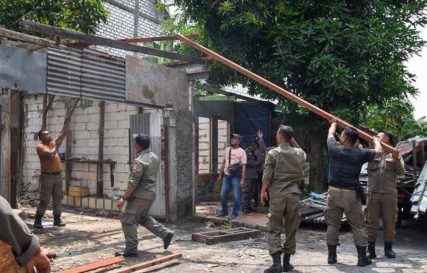 Mengamankan Aset Pemkot Surabaya