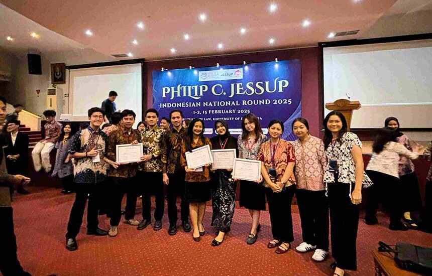Mahasiswa Unair Juara International Moot Court