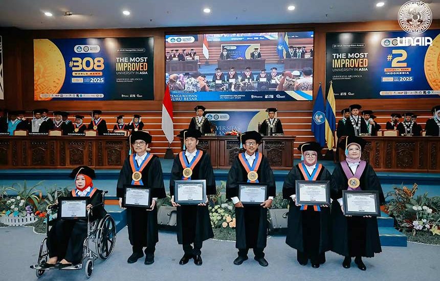 Unair Kukuhkan Guru Besar Baru