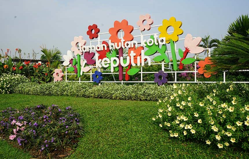 Tata Ulang Taman Harmoni Surabaya
