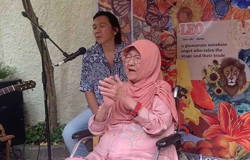 Bunda Iffet, Sosok Penting Dibalik Sukses Slank