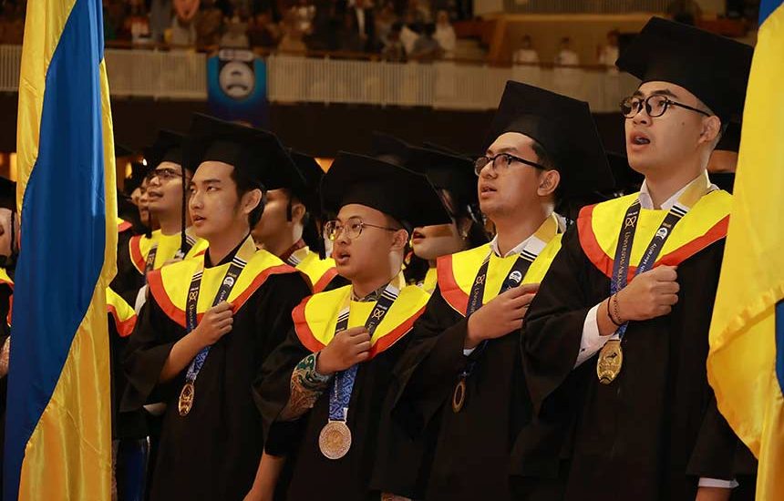 Wisuda Unair, Tiga Poin Hadapi Dinamika Global