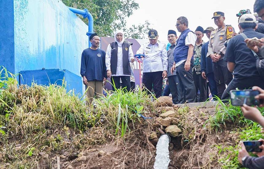 Khofifah Resmikan SPAM Singosari Malang